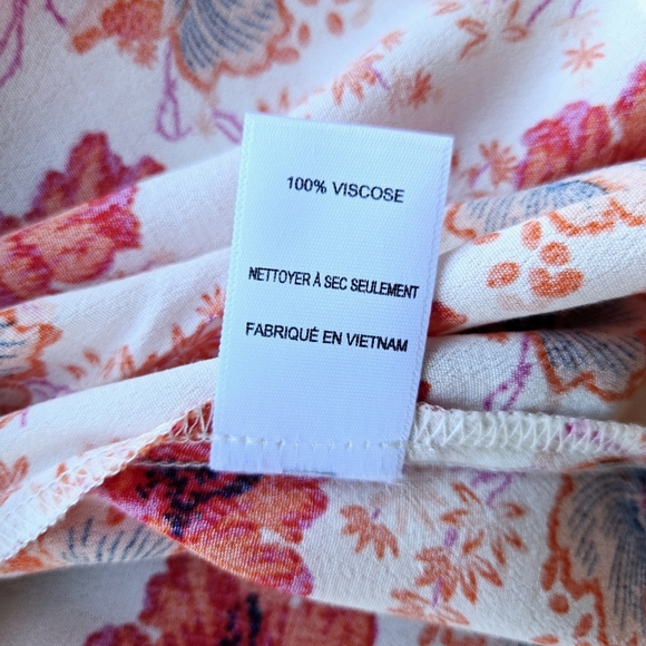 ASTR Lace-Up Hibiscus Floral MiniDress - Picture 6 of 10